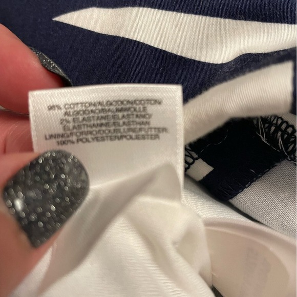 Nine West Ivory & Navy Blue Graphic Line Stretch Cotton V-neck Sheath Dress,Sz 8 - Picture 7 of 9